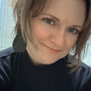 Meet your Posher, Jenny